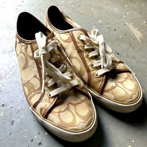 Coach shoes